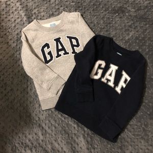Boys GAP logo sweatshirts